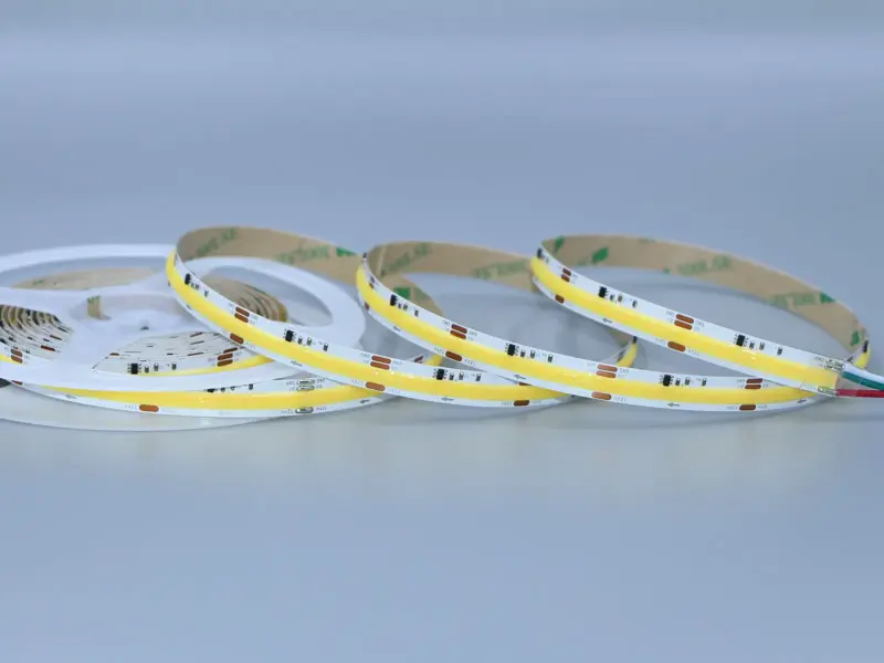 Addressable white LED strip running warm and cool chasing segments
